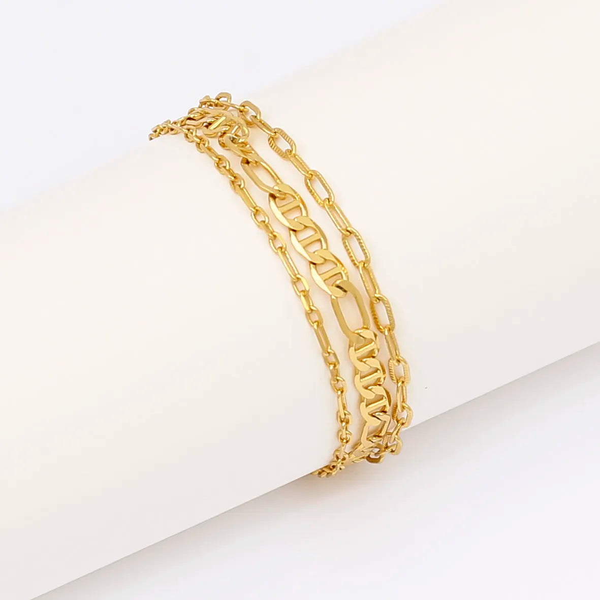 Pulseira Tripla Malha Piastrine com Elo Alongado 3x1 Folheado